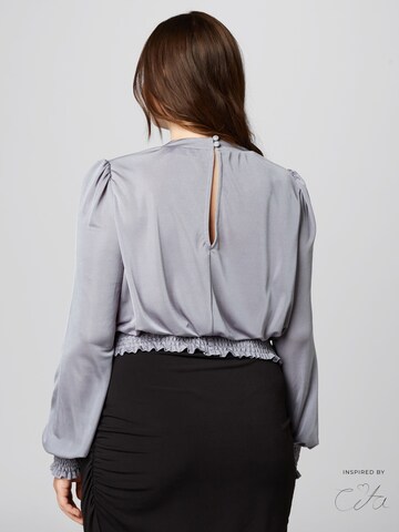 Guido Maria Kretschmer Curvy - Blusa 'Ayana' en gris