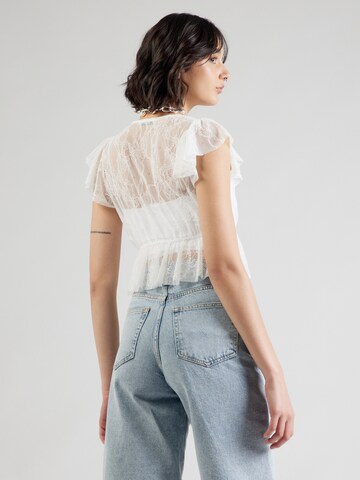 Chemisier 'Emma' ABOUT YOU en blanc