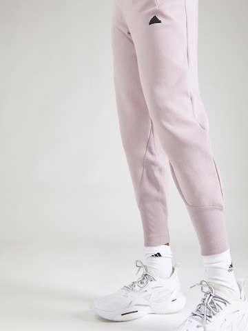 ADIDAS SPORTSWEAR - Tapered Calças de desporto 'Z.N.E.' em rosa