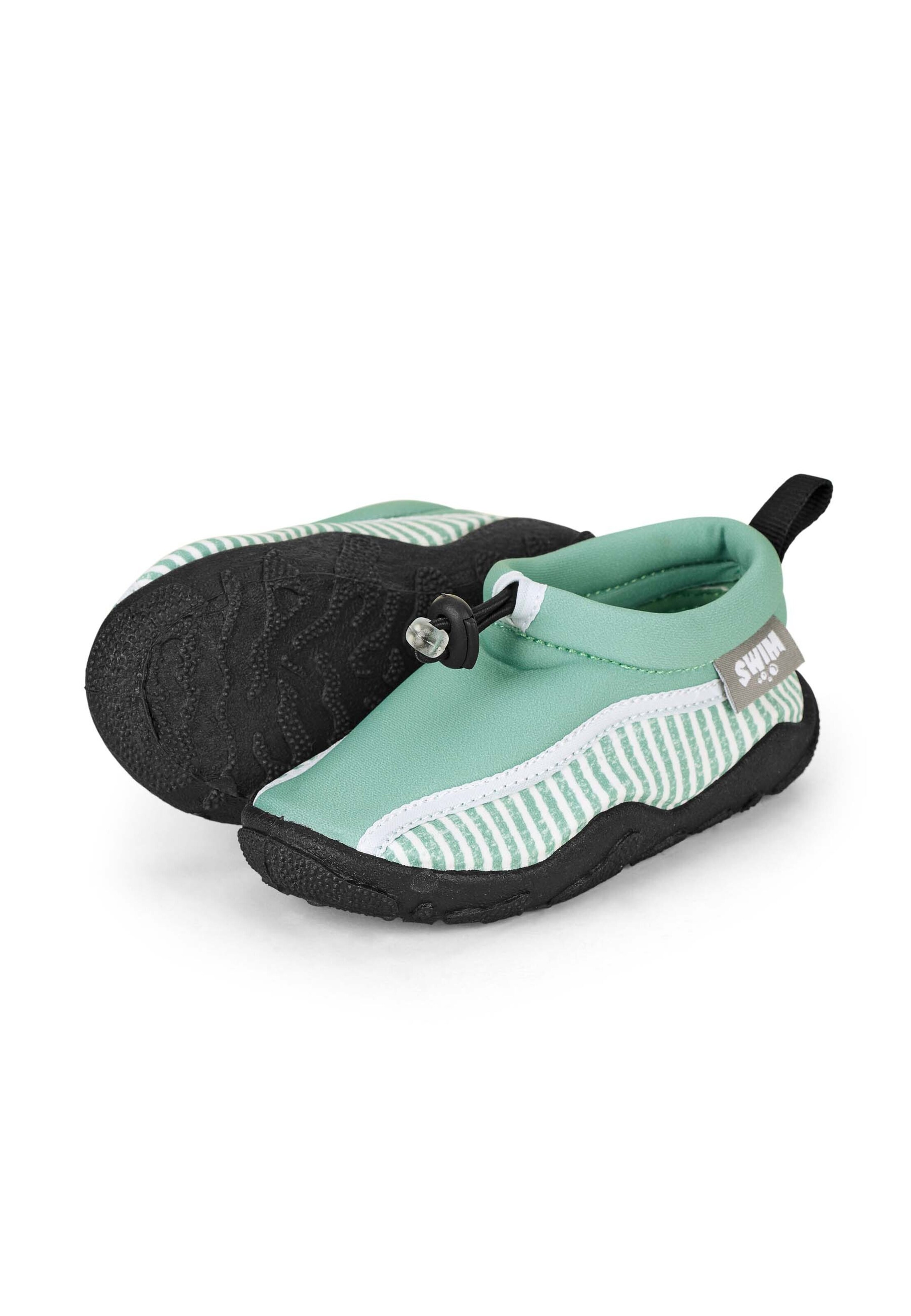 STERNTALER Beach & Pool Shoes 'Hai' in Green