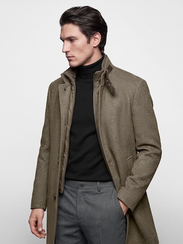 Manteau d’hiver BENVENUTO en marron : devant