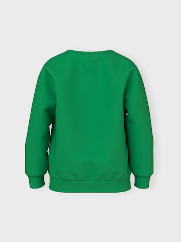 NAME IT Sweatshirt 'VUGO' i grønn
