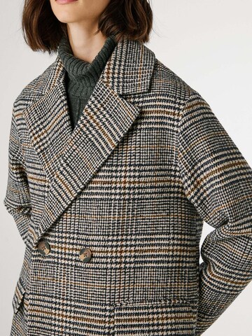 Pepe Jeans Tussenmantel 'TASHA' in Grijs