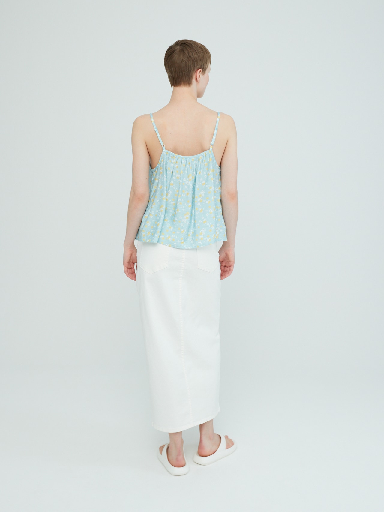 EDITED Top 'NADA' Lichtblauw