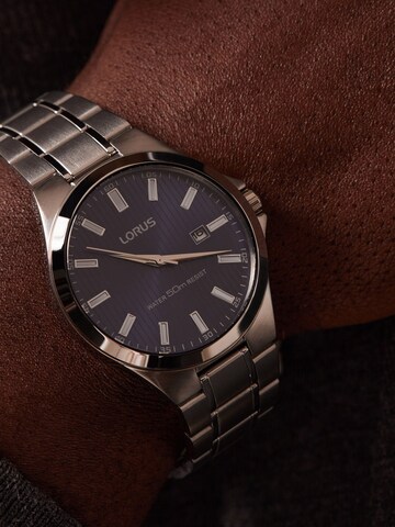 LORUS Analog Watch in Silver