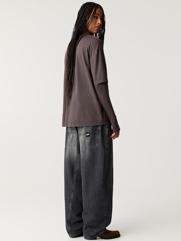 Pull&Bear Shirt in Grey