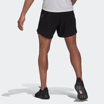 ADIDAS SPORTSWEAR Regular Sportshorts in Schwarz