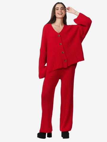 Elara Hausanzug in Rot