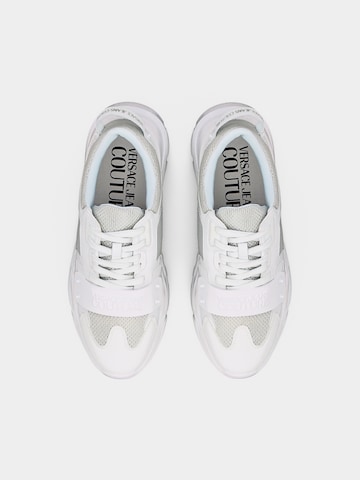 Versace Jeans CoutureNiske tenisice 'FONDO SPEEDTRACK' - bijela boja