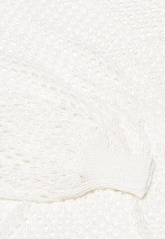 nascita Sweater in White