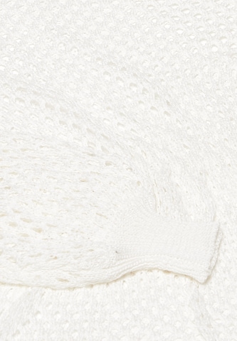 Pull-over nolie en blanc
