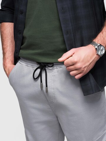 regular Pantaloni sportivi di Ombre in grigio