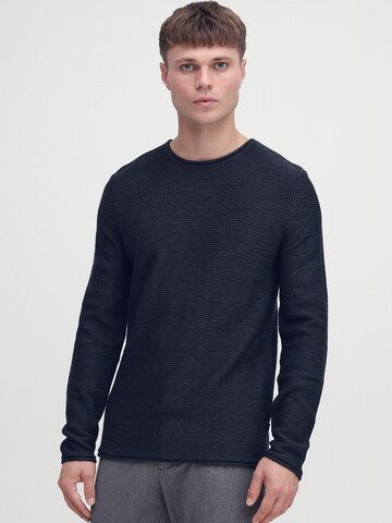 Pull-over !Solid en bleu : devant
