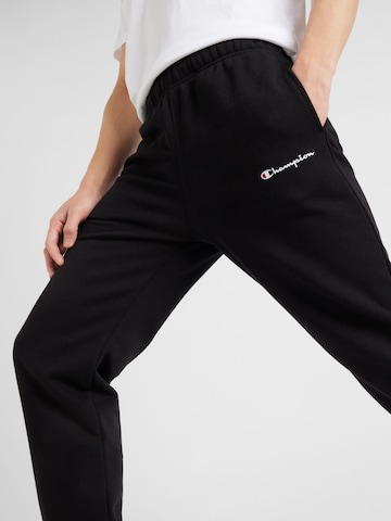 Champion Authentic Athletic Apparel Tapered Broek in Zwart