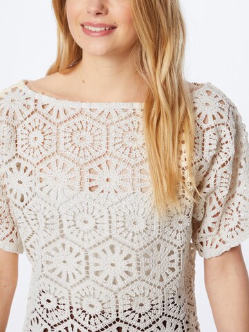 Sisley - Blusa en blanco