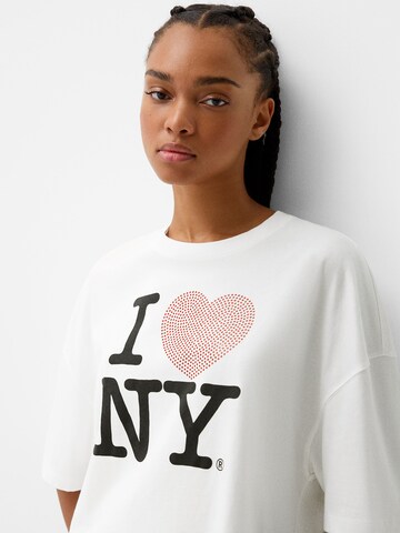 T-shirt Bershka en blanc