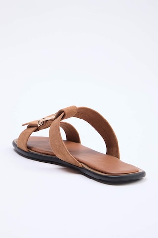 Trendyol - Zapatos abiertos en beige