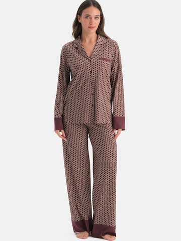 Dagi Pyžamo – fialová: přední strana