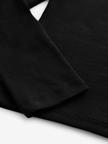 Next - Camisola em preto