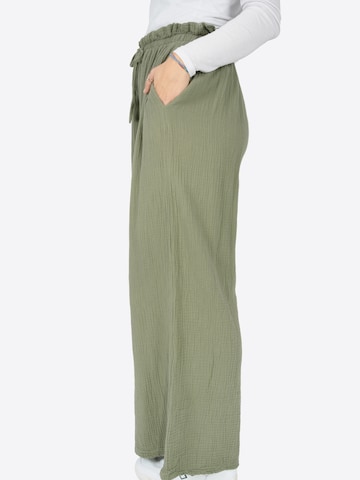 Seasons of April Wide leg Broek 'Liska' in Groen