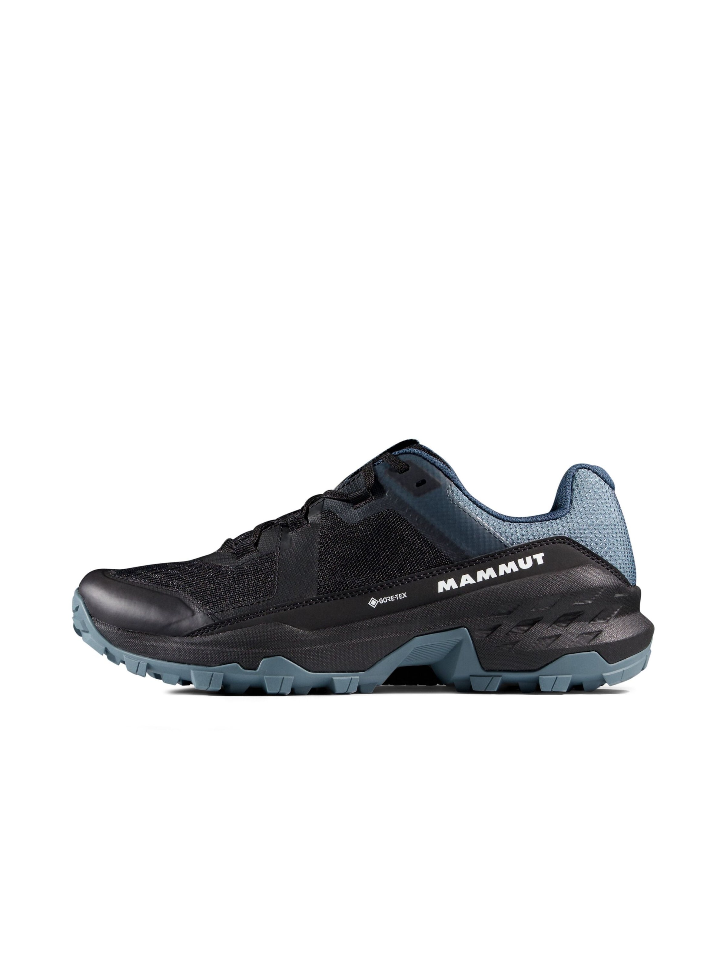 MAMMUT Flats in Black: front