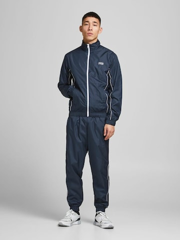 JACK & JONES Демисезонная куртка в Синий