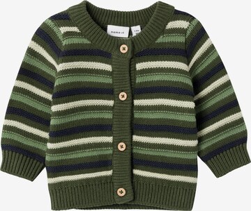 NAME IT Gebreid vest 'KAMIKS' in Groen: voorkant