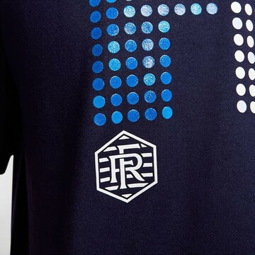NIKE Performance shirt in Blue