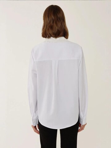 Hiccup Bluse in Weiß