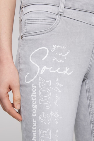 Soccx Slimfit Jeans 'Mira' in Grau