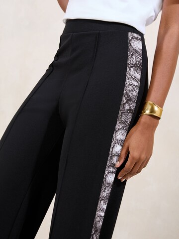 Regular Pantalon Lipsy en noir