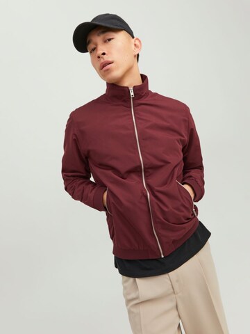 Veste mi-saison 'Rush' JACK & JONES en rouge