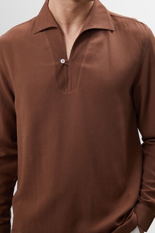 Tricou de la Antioch pe maro