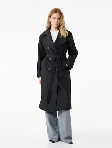 Koton Übergangsmantel in Schwarz: Vorderseite