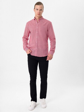 Moxx Paris - Ajuste regular Camisa en rojo