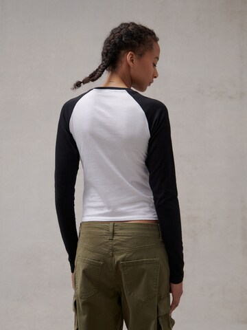 Maglietta di THE ELECTRIC STATE COLLECTION in bianco