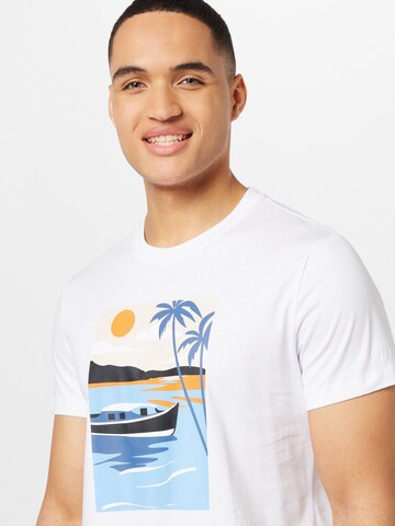 T-Shirt 'View Boat' WESTMARK LONDON en blanc