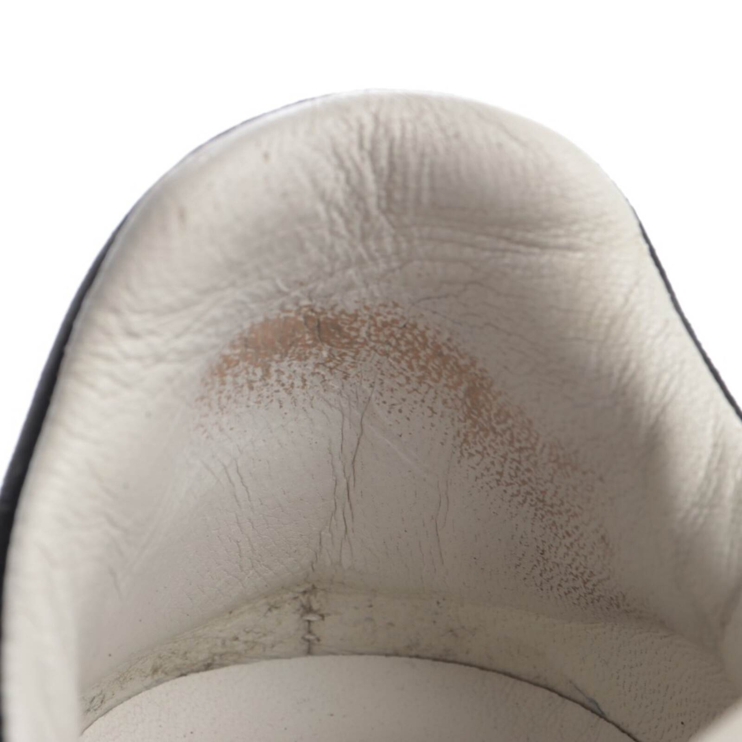 Alexander McQueen Sneakers & Trainers in 38,5 in Black