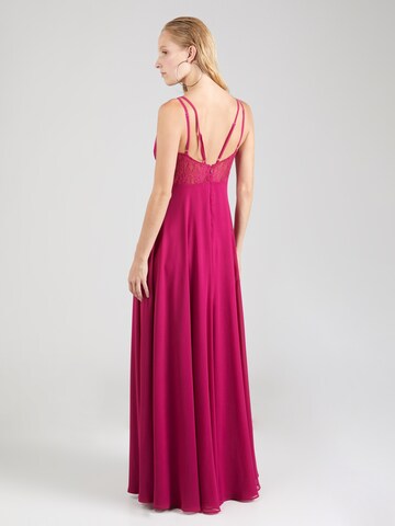 Robe de soirée Vera Mont en rose