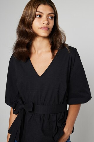 Aligne Blouse in Black