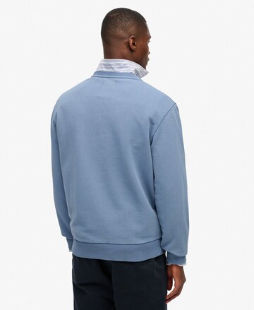Sweat-shirt 'Athletic Essentials' Superdry en bleu