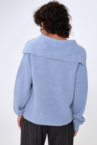 Aligne Sweater in Blue