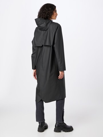 Cappotto di mezza stagione di RAINS in nero