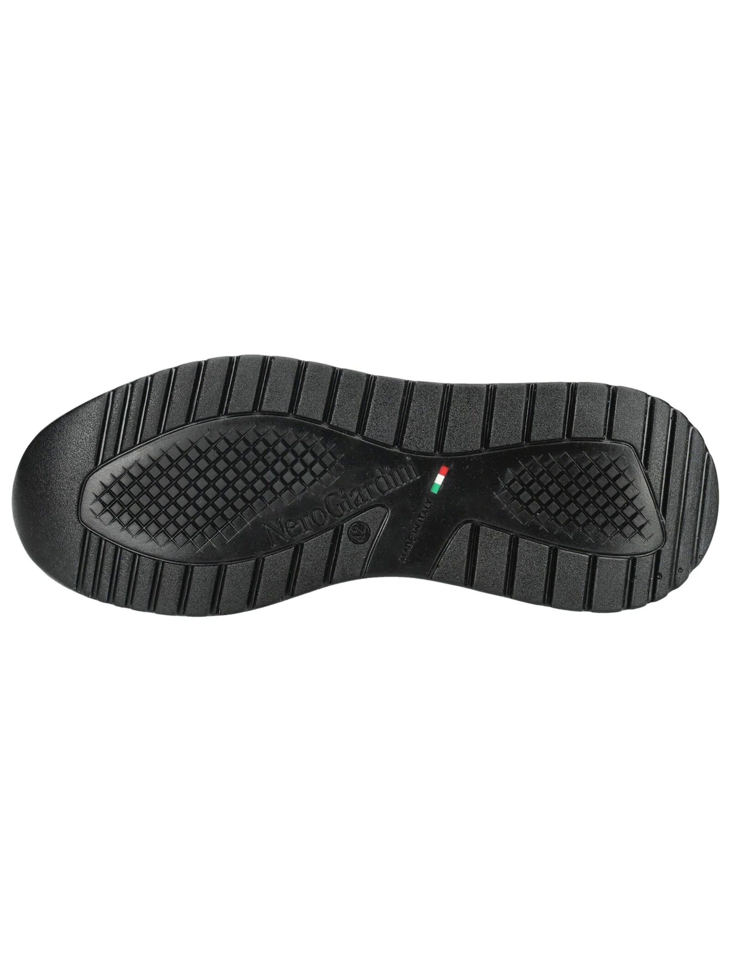 Baskets basses Nero Giardini en noir