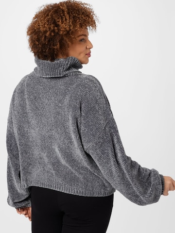 Urban Classics Pullover in Grau