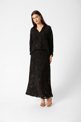 Jupe 'Felisia Taya' SOAKED IN LUXURY en noir