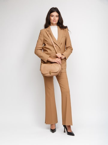 Coccinelle Schoudertas 'Coccinelle Shoulder Bag Sangria' in Beige: voorkant