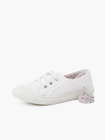 Pisamonas Sneakers in White: front