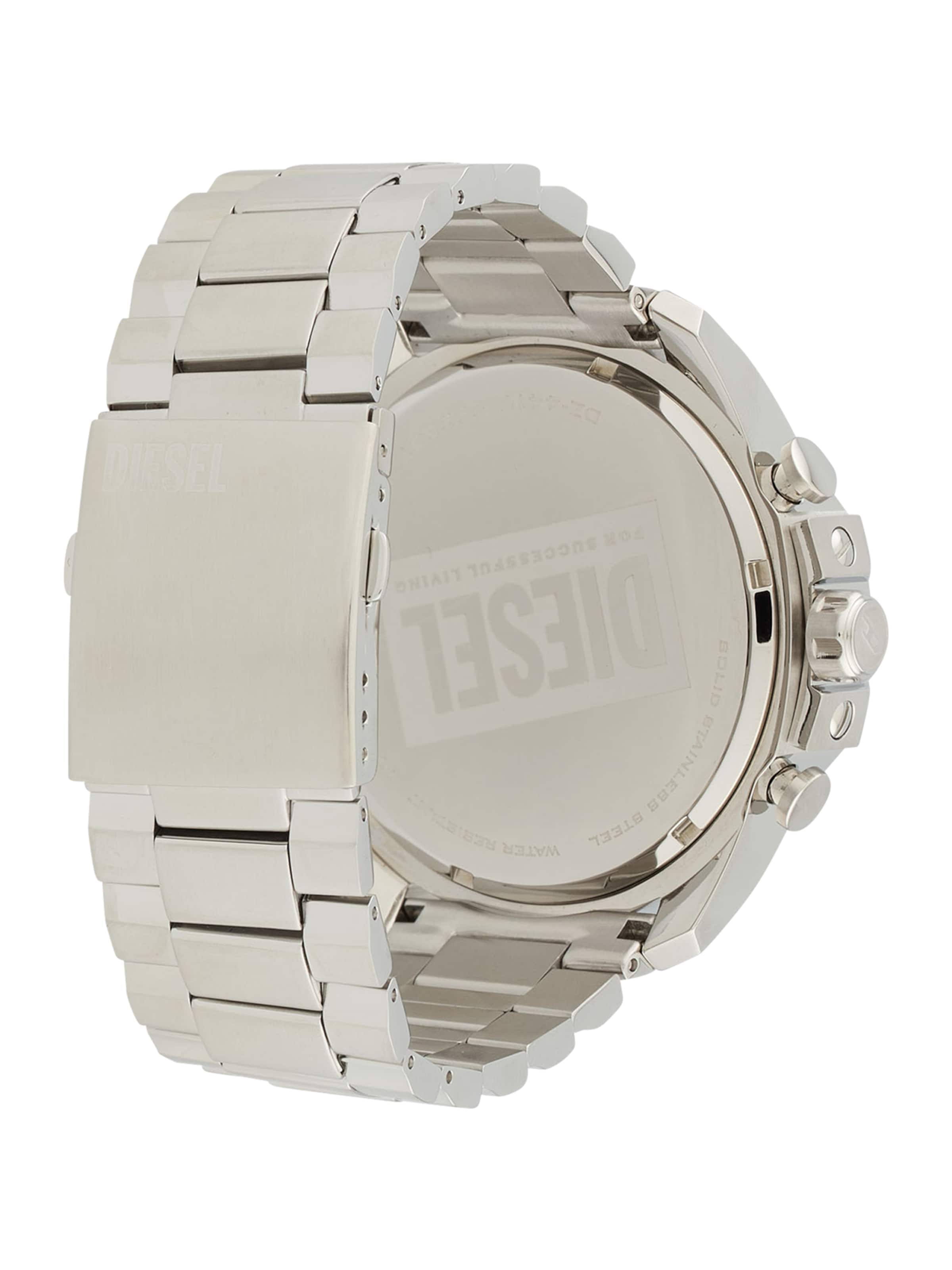 Ceas analogic 'Mega Chief' de la DIESEL pe argintiu: spate