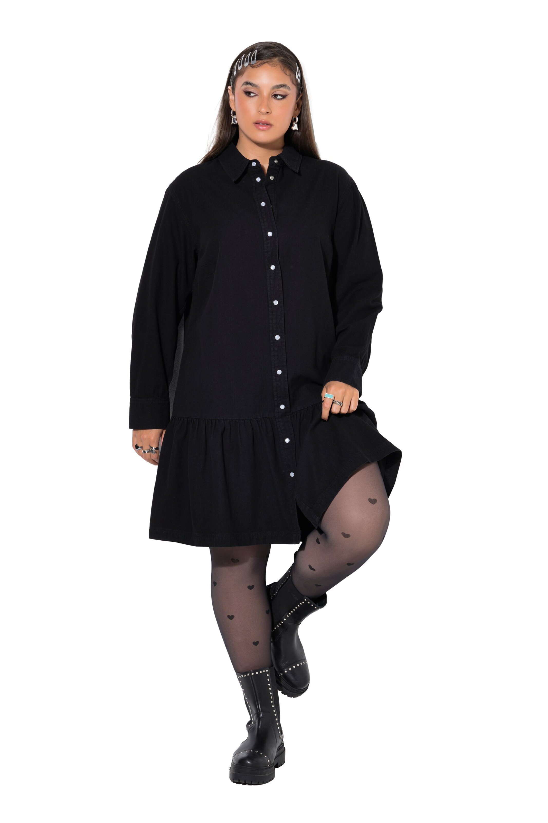 Studio Untold Dress in Black: front